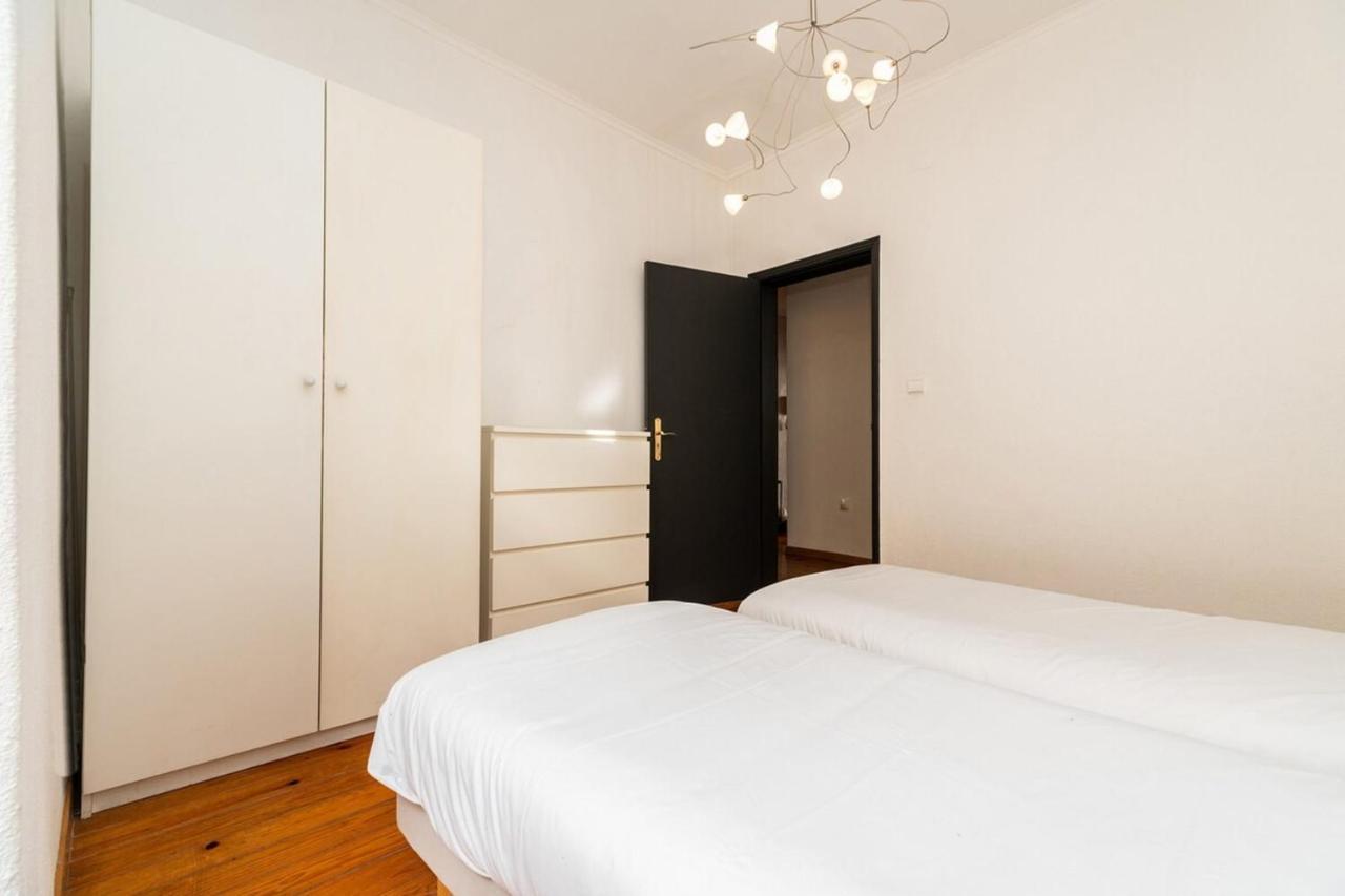 Charming 2 Bedroom Apartment next to Praça da figueira Lisboa Exterior foto