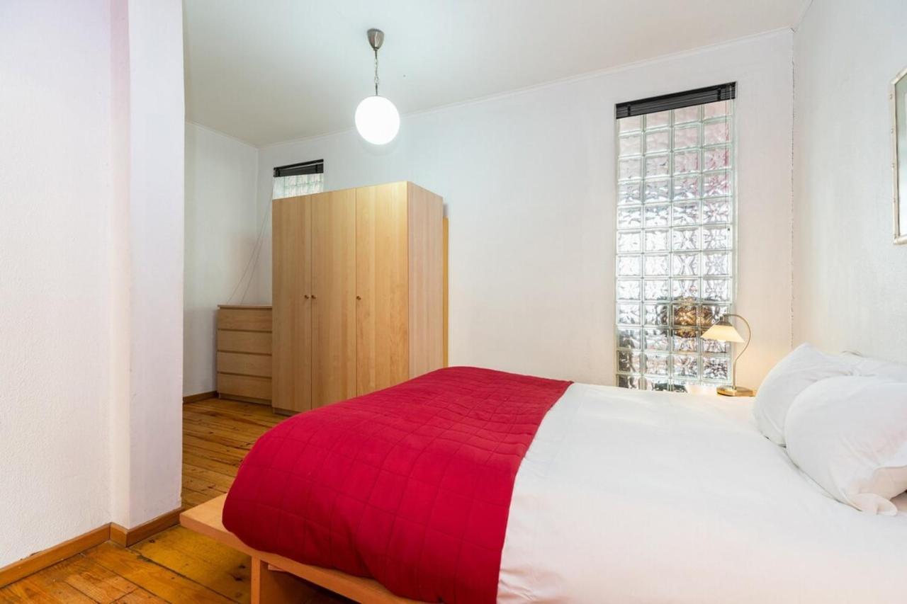 Charming 2 Bedroom Apartment next to Praça da figueira Lisboa Exterior foto