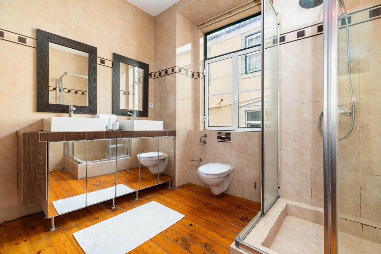 Charming 2 Bedroom Apartment next to Praça da figueira Lisboa Exterior foto